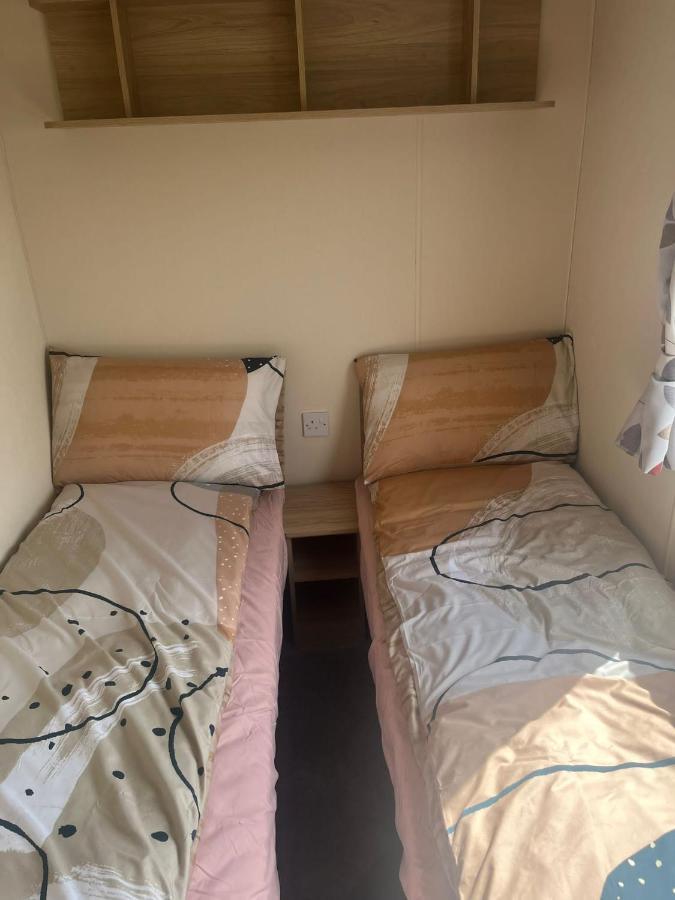 Kings Caravan Park チャペル・セント・レオナルズ エクステリア 写真