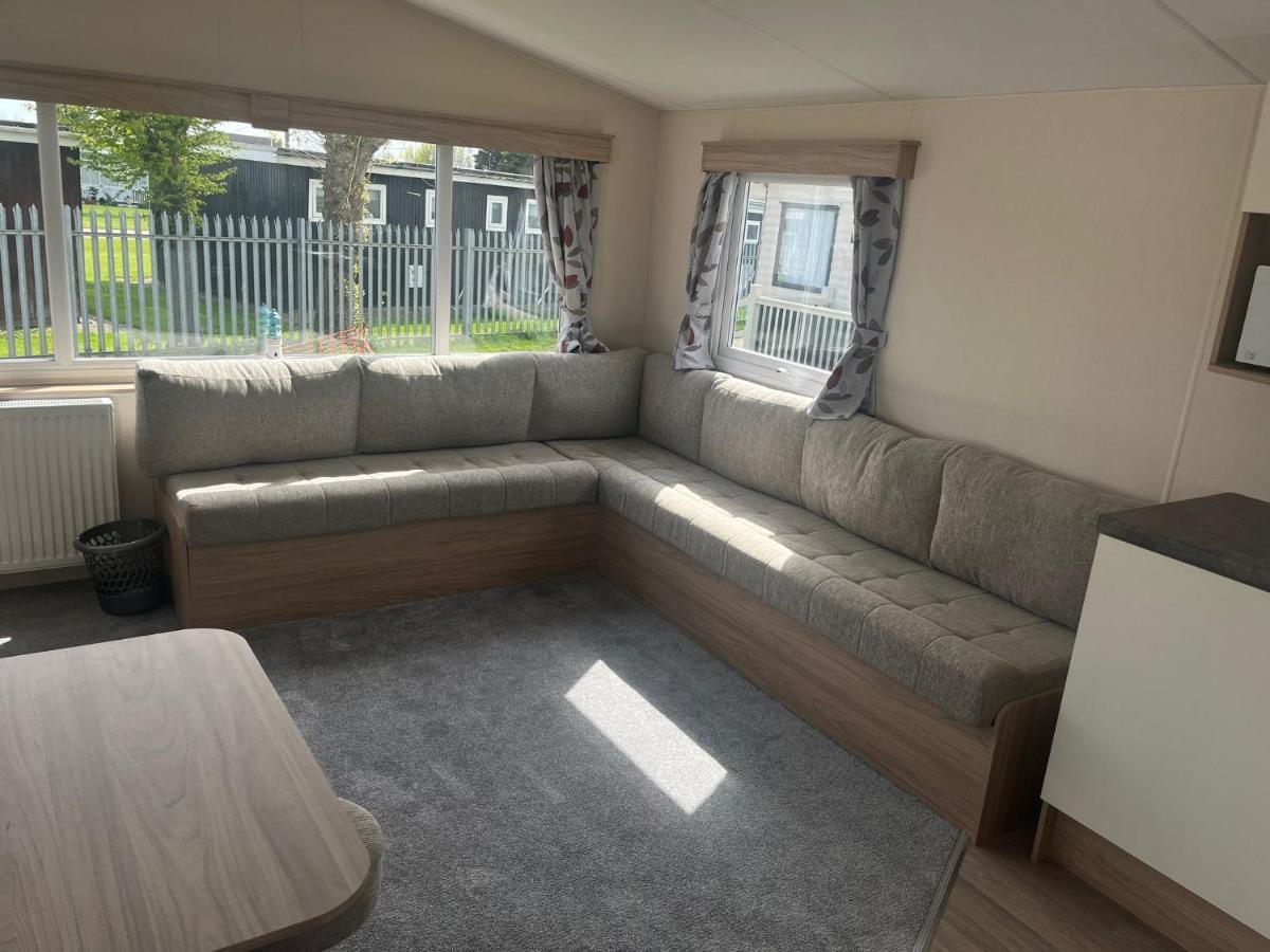 Kings Caravan Park チャペル・セント・レオナルズ エクステリア 写真